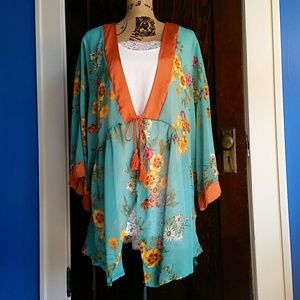 2X Sheer Floral Kimono